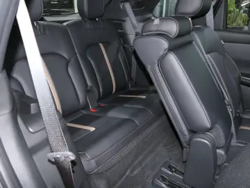 CX-80 SKYACTIV PHEV HOMURA-Plus  Aktion 7-Sitze