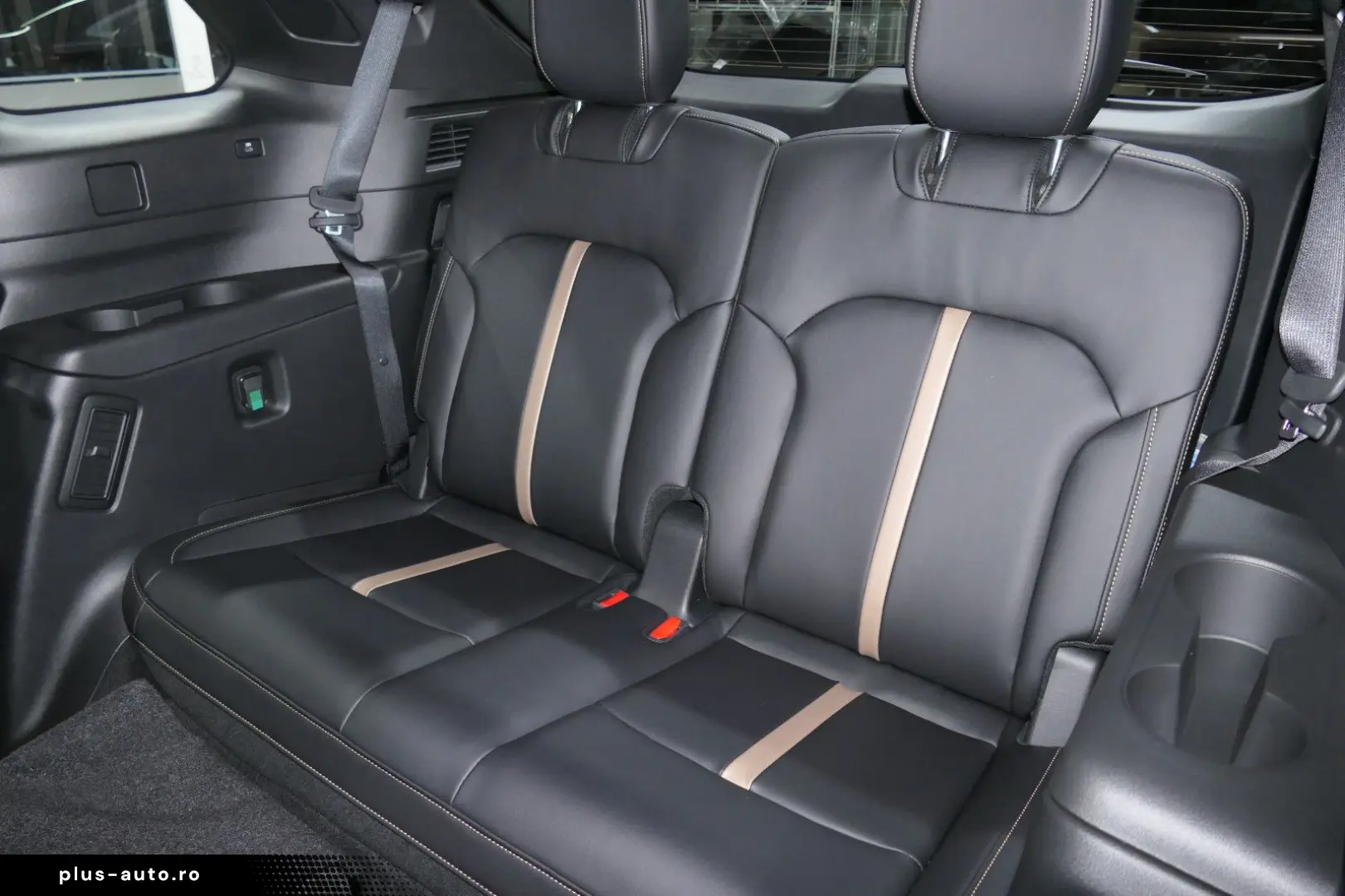 CX-80 SKYACTIV PHEV HOMURA-Plus  Aktion 7-Sitze