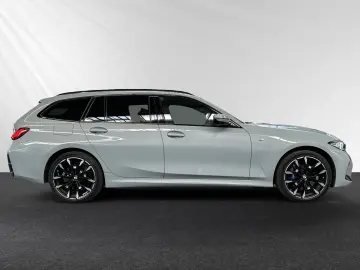 330e xDrive Touring M Sport AHK Pano H K