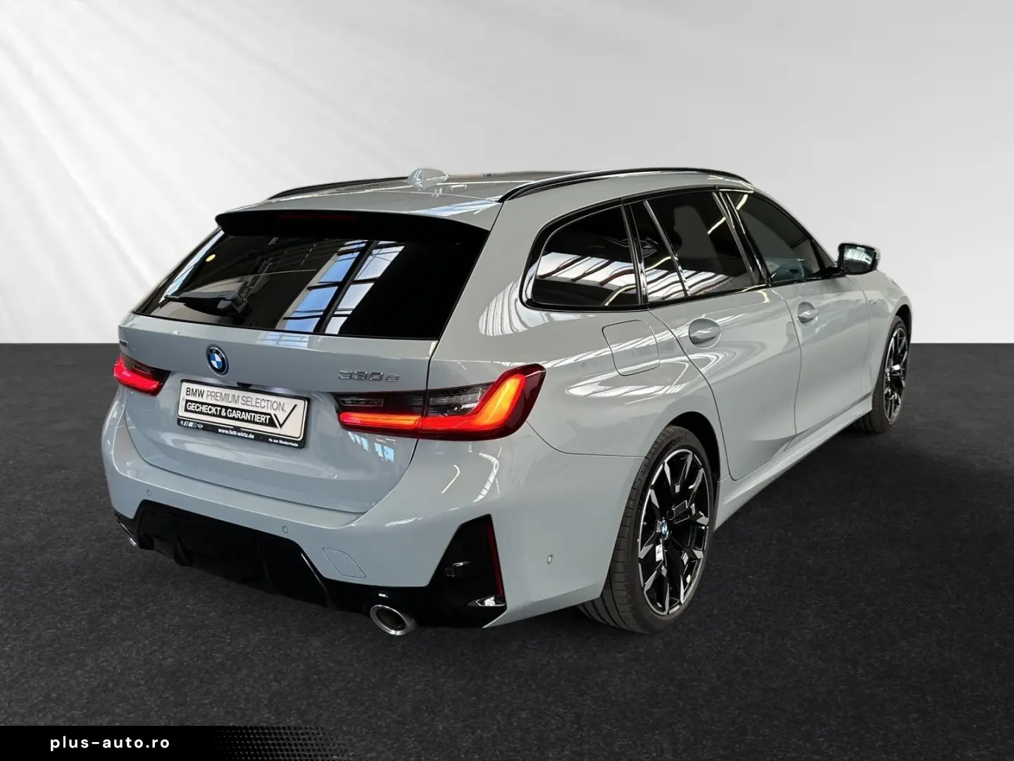 330e xDrive Touring M Sport AHK Pano H K