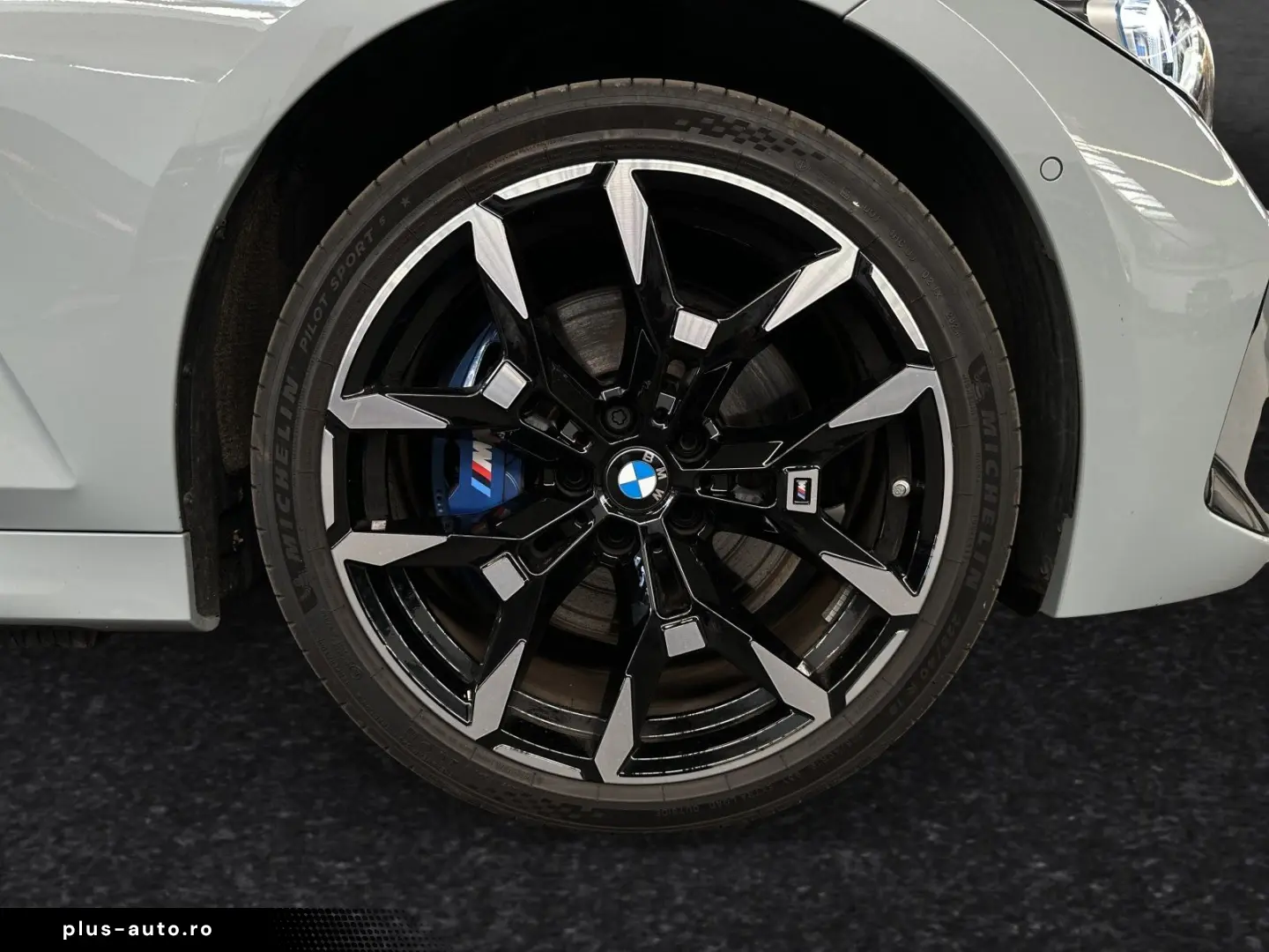 330e xDrive Touring M Sport AHK Pano H K