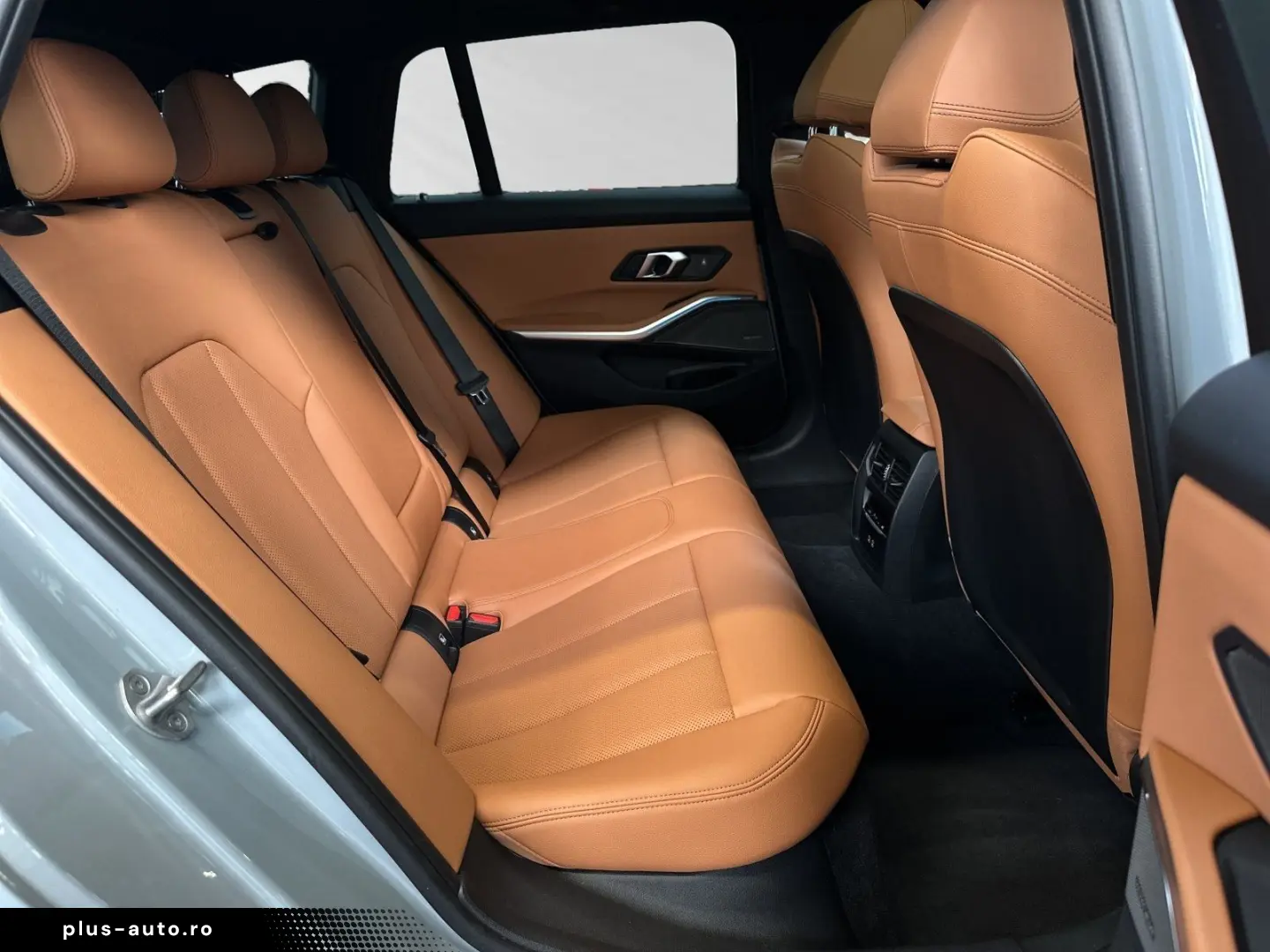 330e xDrive Touring M Sport AHK Pano H K