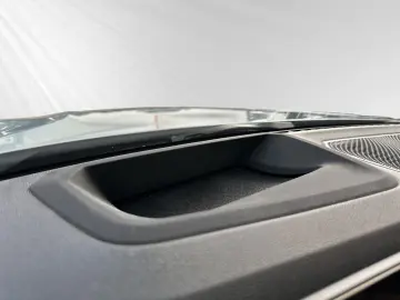 330e xDrive Touring M Sport AHK Pano H K