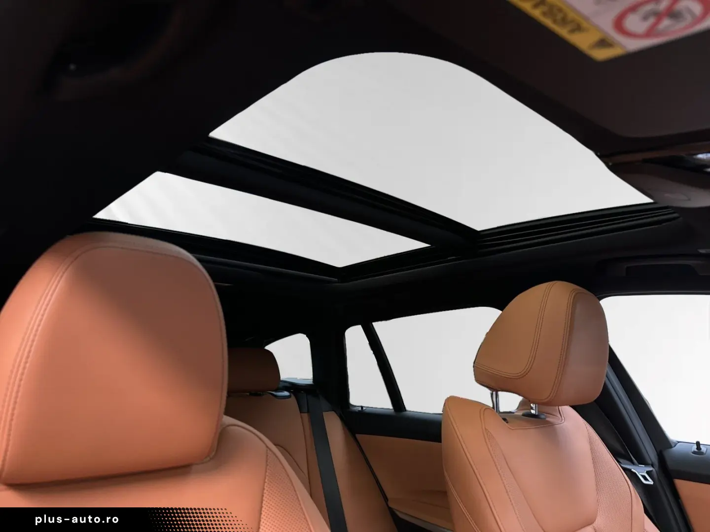 330e xDrive Touring M Sport AHK Pano H K