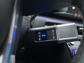 SANTA FE Plug-In 1.6 Signature Technik Komfort-P