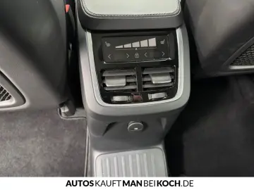 XC90 T8 AWD Plug-In ACC BLIS Kamera PIXEL-LED