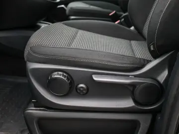 V 220 d 4MATIC EDITION Lang Liegepaket AHK Stand