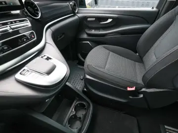 V 220 d 4MATIC EDITION Lang Liegepaket AHK Stand