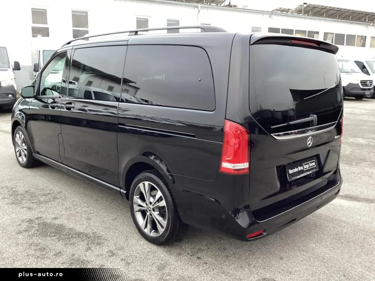 V 300 d EDITION 4M lang 8-Sitzer AMG LEDER AHK