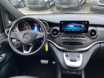 V 300 d EDITION 4M lang 8-Sitzer AMG LEDER AHK