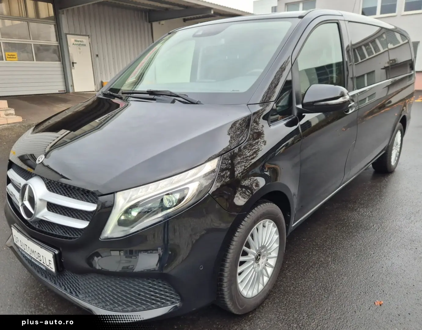 V 250 4MATIC extralang Leder AHK Navi APP