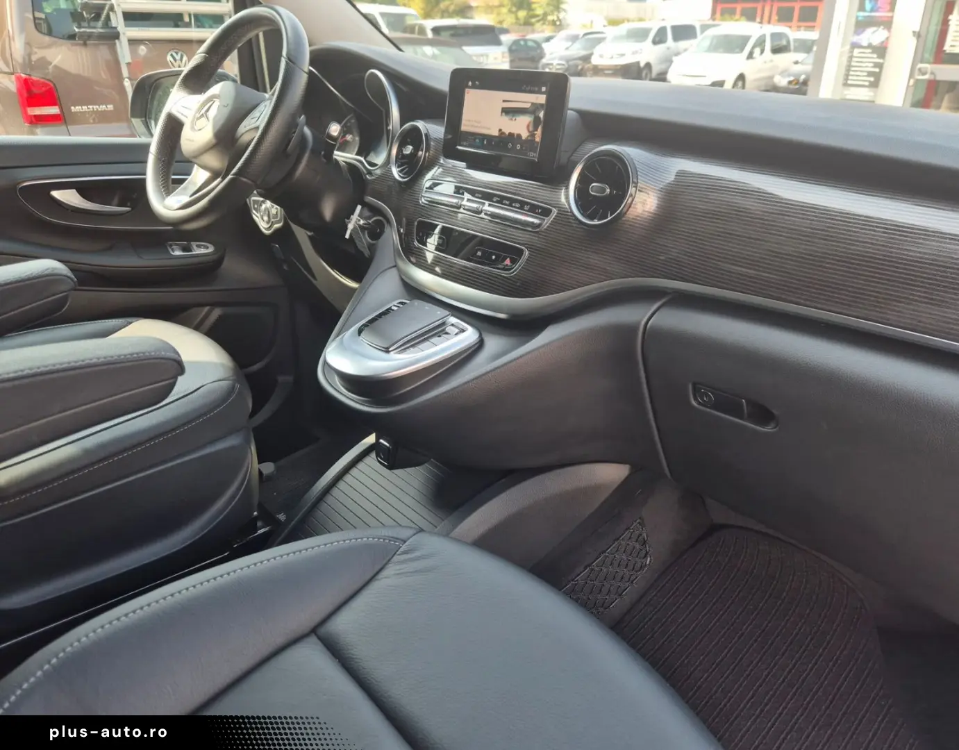 V 250 4MATIC extralang Leder AHK Navi APP