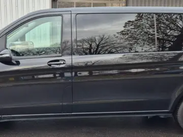 V 250 4MATIC extralang Leder AHK Navi APP