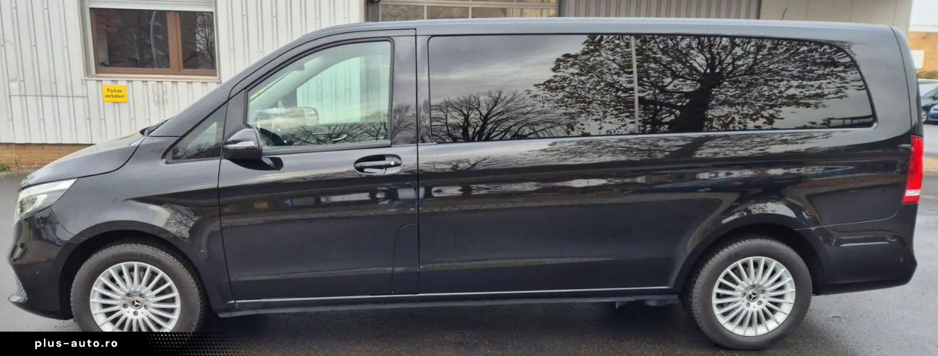 V 250 4MATIC extralang Leder AHK Navi APP