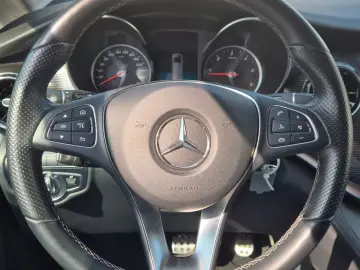 V 250 4MATIC extralang Leder AHK Navi APP