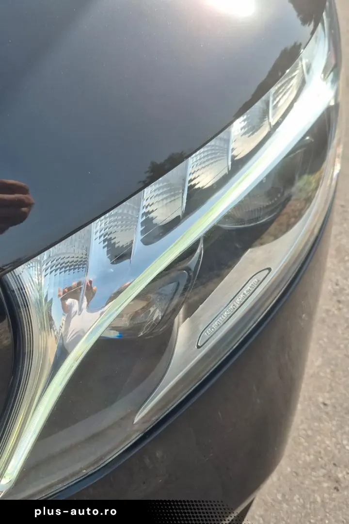 V 250 4MATIC extralang Leder AHK Navi APP