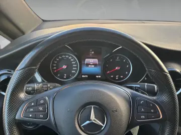 V 300 d 4M EDITION Kompakt Sport Night Sound