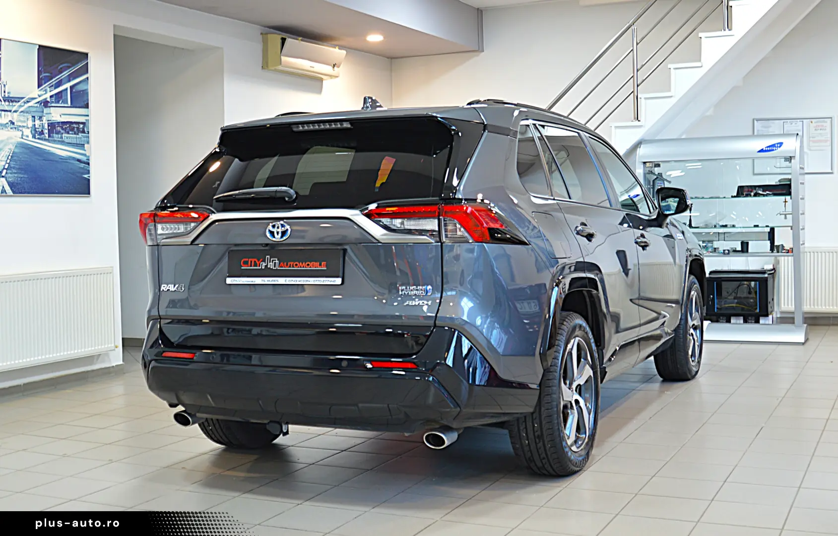 TOYOTA RAV 4 2 5 PLUG IN HYBRID AWD