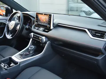 TOYOTA RAV 4 2 5 PLUG IN HYBRID AWD