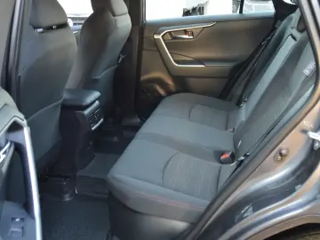 TOYOTA RAV 4 2 5 PLUG IN HYBRID AWD