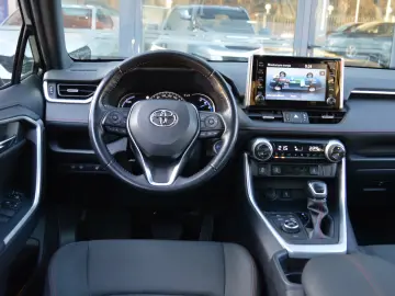 TOYOTA RAV 4 2 5 PLUG IN HYBRID AWD