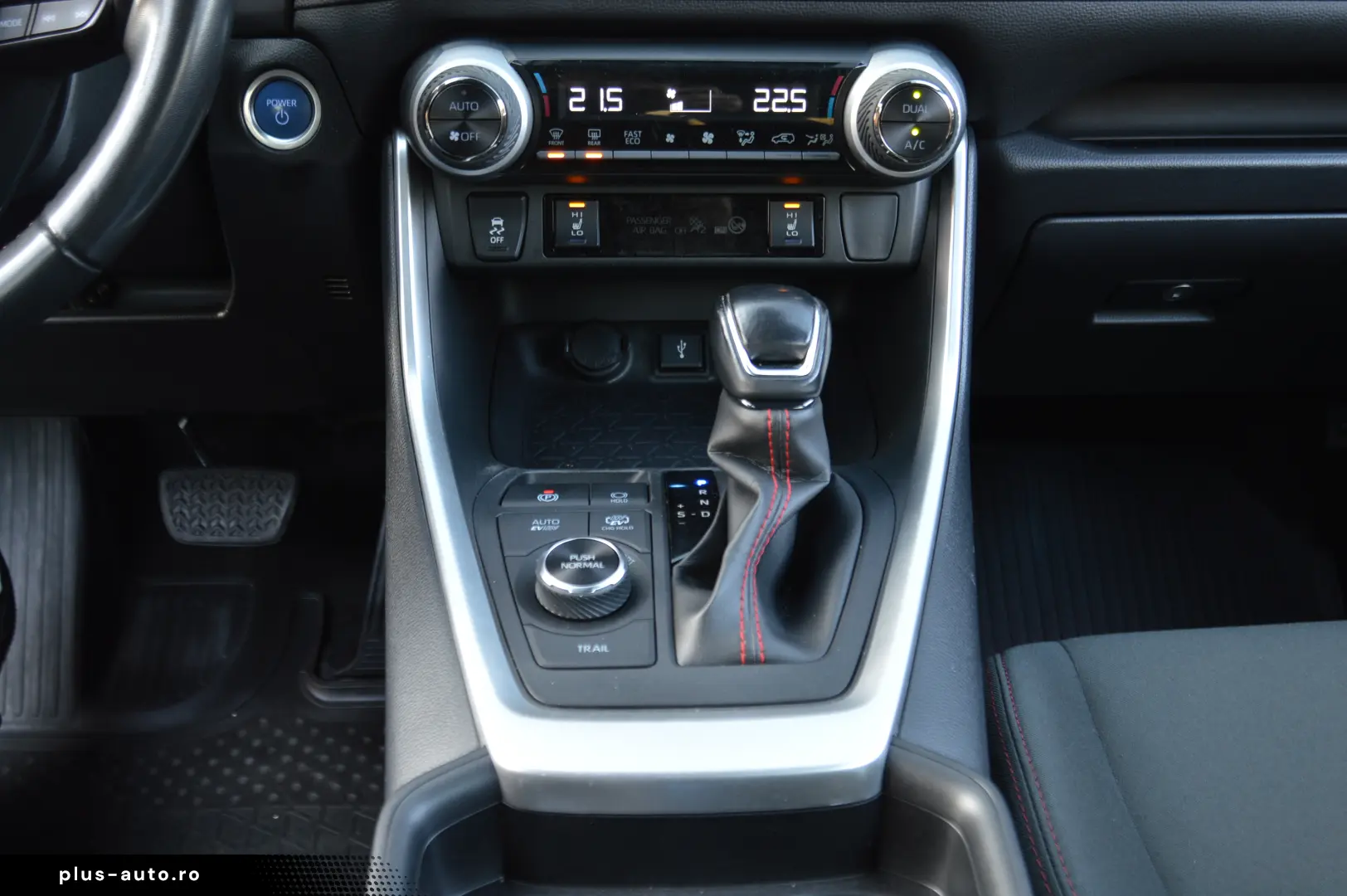 TOYOTA RAV 4 2 5 PLUG IN HYBRID AWD