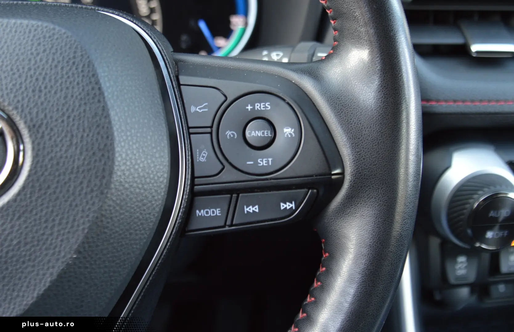 TOYOTA RAV 4 2 5 PLUG IN HYBRID AWD