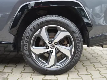 TOYOTA RAV 4 2 5 PLUG IN HYBRID AWD