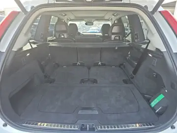 XC90 Plus Bright Recharge Plug-In Hybrid AWD 7-S