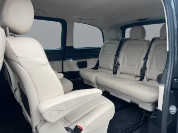 V 300 d Kompakt 4.MATIC AMG PAKET LEDER 360