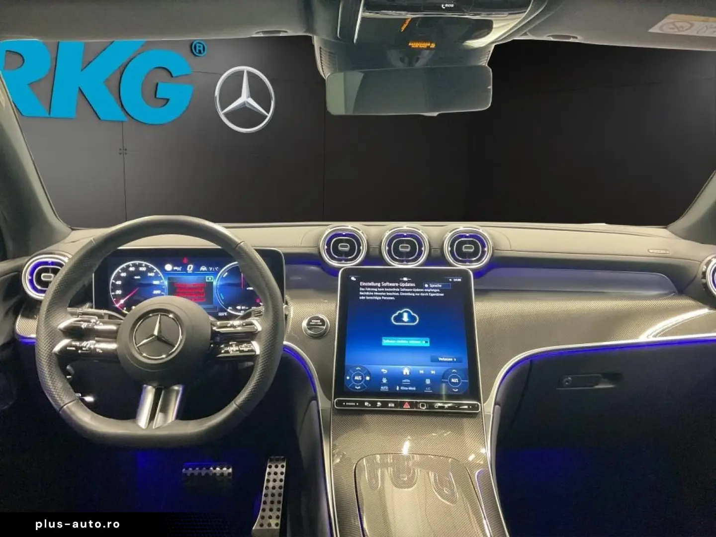 GLC 400e 4M Coupé AMG NIGHT Panoramic Burmester 360