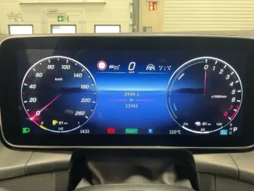 GLC 400e 4M Coupé AMG NIGHT Panoramic Burmester 360