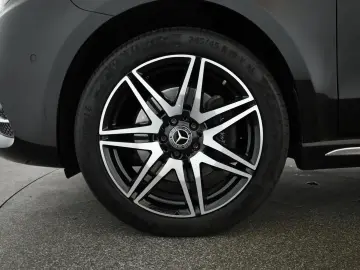 V 300 d 4M lang Avantgarde AMG 8 Pano Nav BM 360