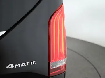 V 300 d 4M lang Avantgarde AMG 8 Pano Nav BM 360