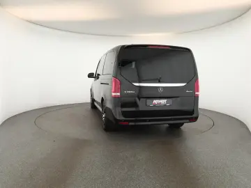 V 300 d 4M lang Avantgarde AMG 8 Pano Nav BM 360