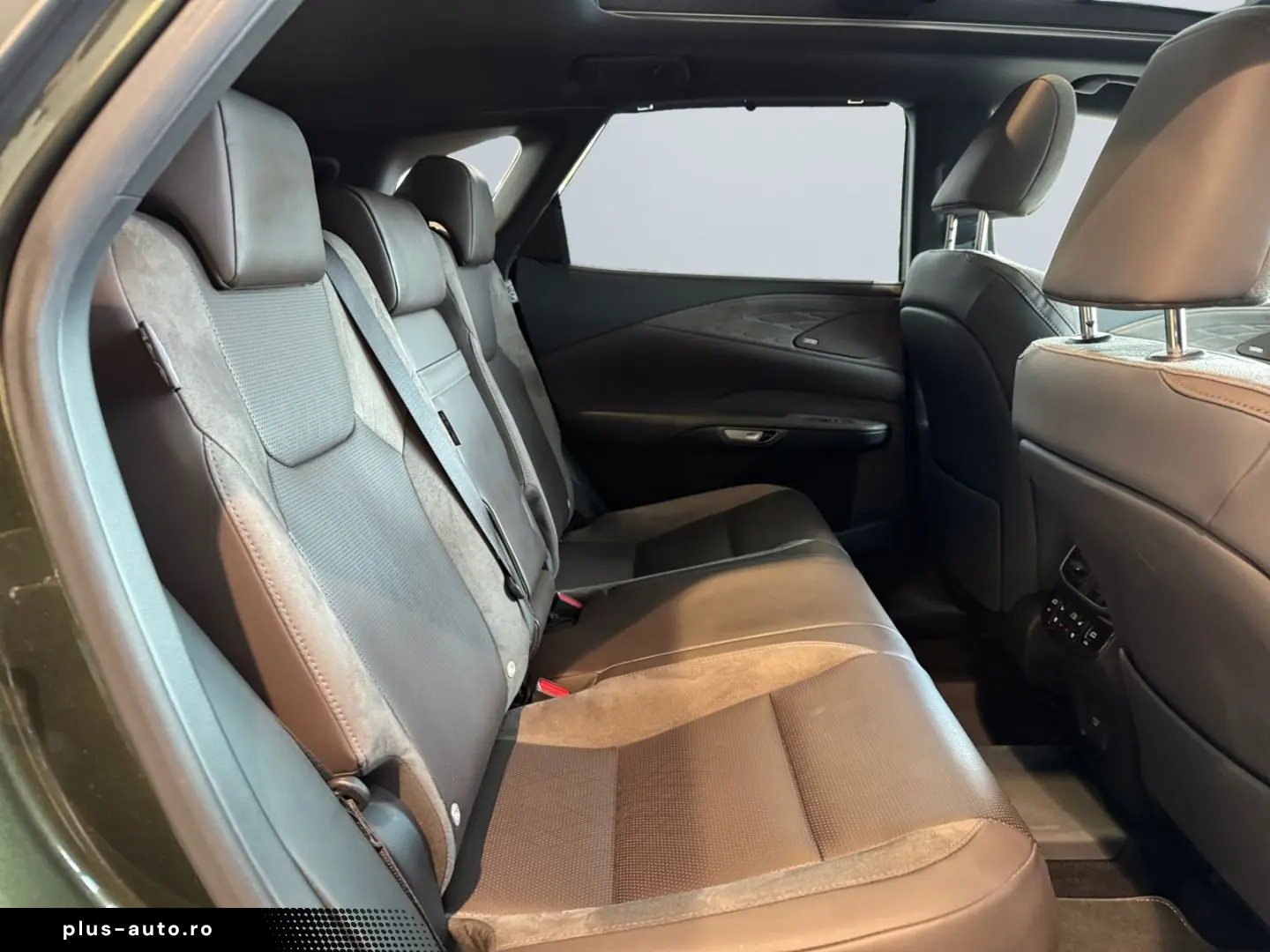 RX 450h   Luxury Line  Leder Pano HUD 360  4xSHZ