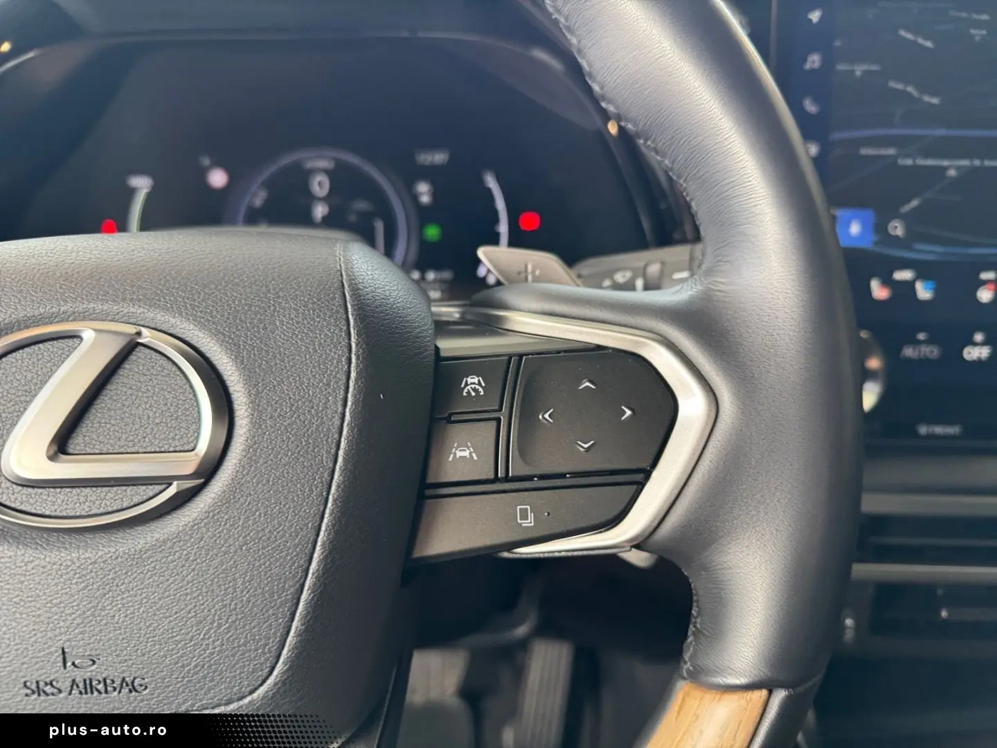 RX 450h   Luxury Line  Leder Pano HUD 360  4xSHZ