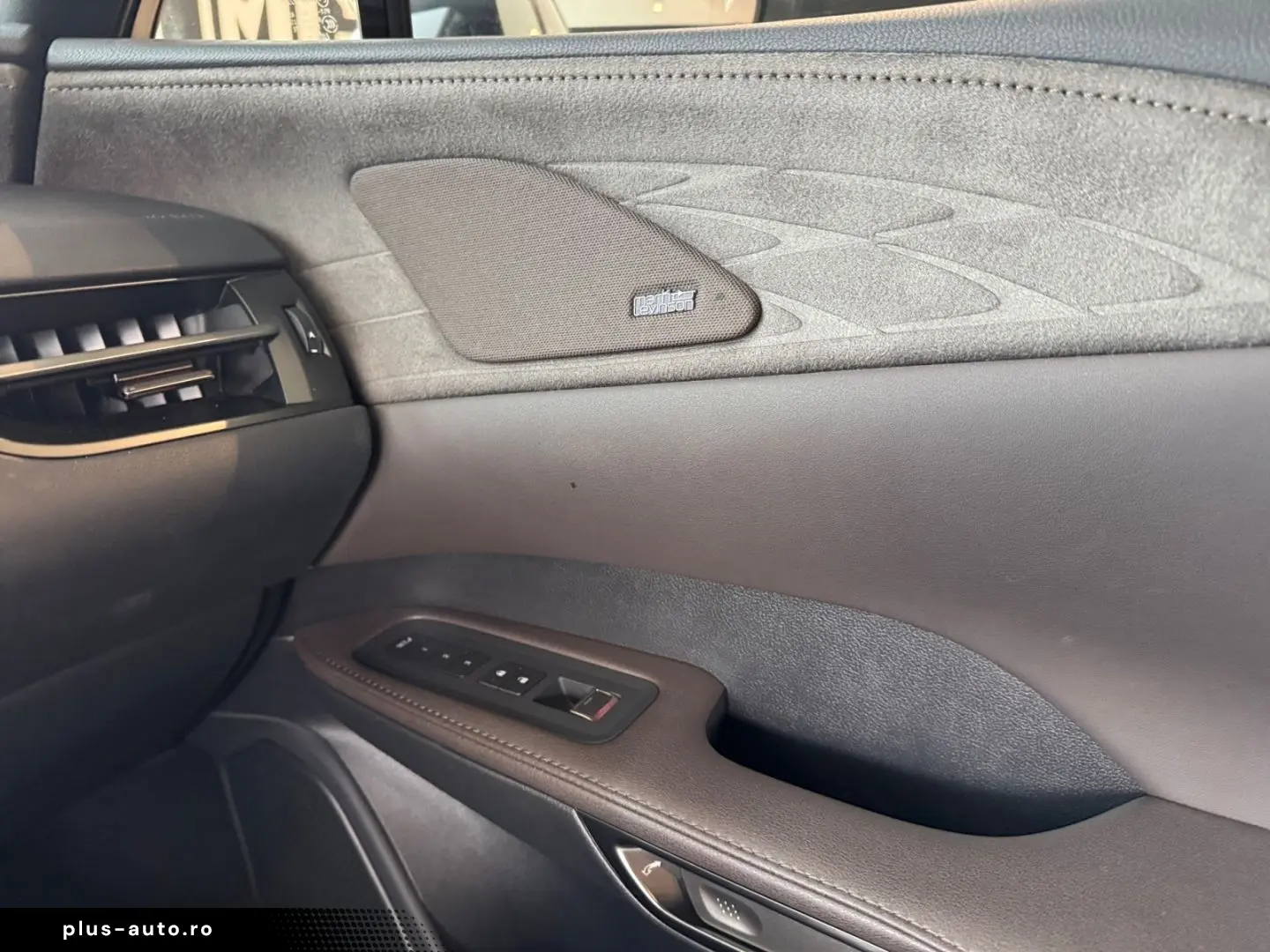 RX 450h   Luxury Line  Leder Pano HUD 360  4xSHZ