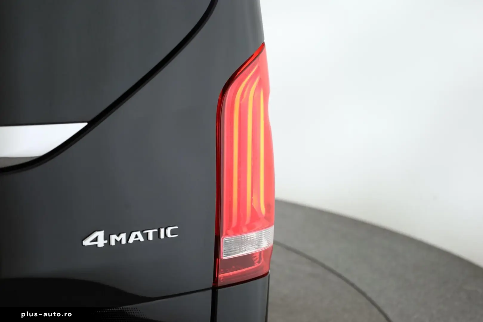 V 300 d 4M lang Avantgarde AMG 8 Pan Nav ACC Kam