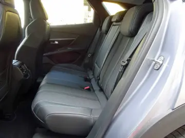 3008 1.5 HDI 130 BVA