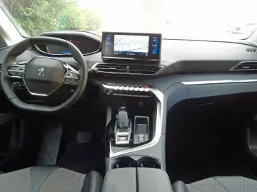 3008 1.5 HDI 130 BVA