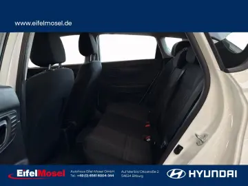 Bayon Select Mild-Hybrid DCT Winter-Paket