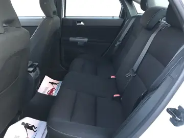 Volvo S40 DPF DRIVe Kinetic