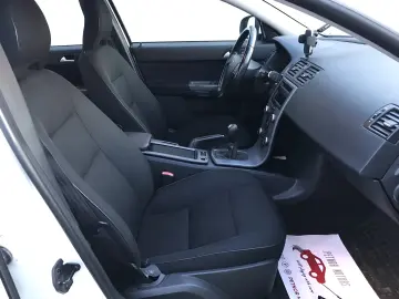 Volvo S40 DPF DRIVe Kinetic