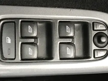 Volvo S40 DPF DRIVe Kinetic