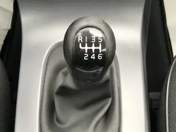 Volvo S40 DPF DRIVe Kinetic