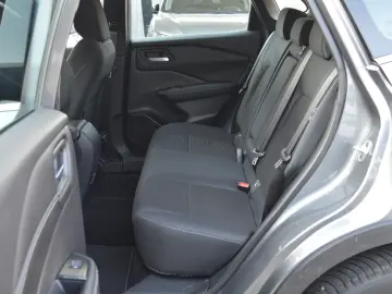 Nissan Qashqai 1.3 l 156CP X-Tronic MHEV N-Connecta