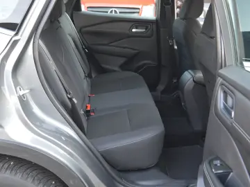 Nissan Qashqai 1.3 l 156CP X-Tronic MHEV N-Connecta