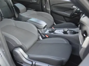 Nissan Qashqai 1.3 l 156CP X-Tronic MHEV N-Connecta