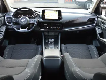 Nissan Qashqai 1.3 l 156CP X-Tronic MHEV N-Connecta